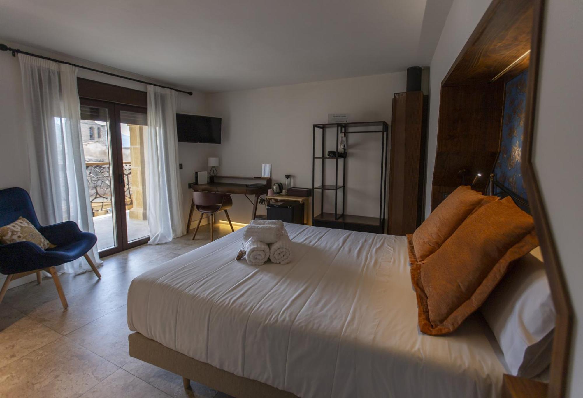 Hotel Poeta Jorge Manrique 세구라 데 라 시에라 객실 사진